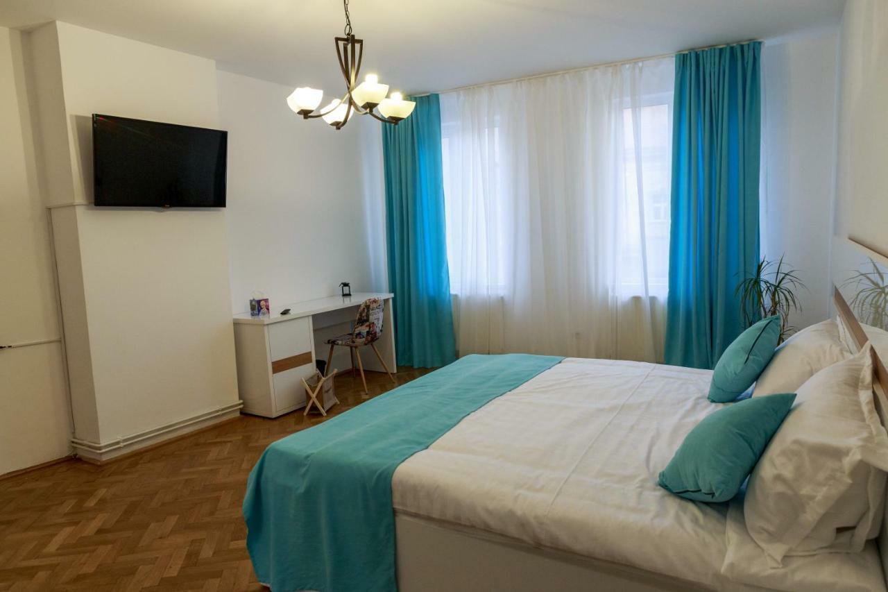 Strada Muresenilor - Savas Apartament Брашов Екстериор снимка